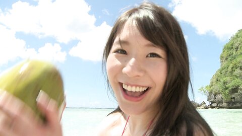 LCBD-00848 See, Summer Is Here - Natsurai Yui (Blu-ray Disc)
