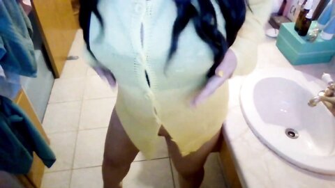 Asian Girl Enjoying A Thick Hotdog With A Lot Of Mustard Everywhere Mas