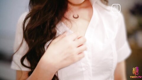 【淫荡御姐】骚秘书的技巧 正妻临时检查 躲在桌下吃着老板的大鸡吧