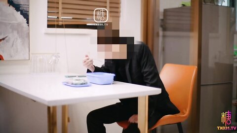 【淫荡御姐】骚秘书的技巧 正妻临时检查 躲在桌下吃着老板的大鸡吧