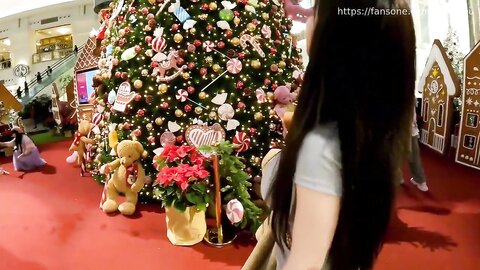 台湾极品网红「倪娜Nina」，Fansone露脸私拍，我最素人原始真实的性爱，我在圣诞日被内射