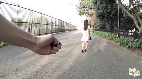 This Bitch Was Shy At First But Later She Got Fingered Until Reaching A