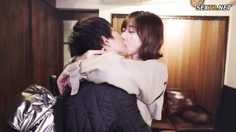 JUL-946 - Sumire Kurokawa