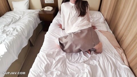 4588317 Exclusif50% de réduction!990pts jusqu`au 3 ! ****zynxzjo* !　Première prise de vue* 23 ans, personnel soumis d`un grand hôtel, n°1 de la satisfaction client vs. plaignant pervers "Comment allez-vous gé
