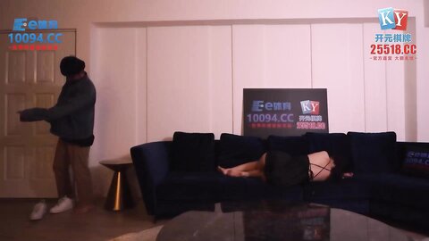 MCY-0141酒醉误操熟睡巨乳小妈-宋南伊