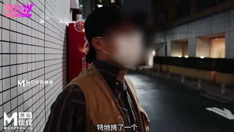 PS-020车站搭讪金发辣妹