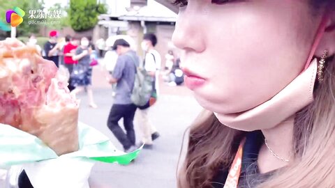 GDCM-044我和极品女优的夏日浪漫之旅