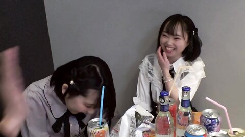 300NTK-794 [To the side bitch beautiful girl hidden busty pink girl gun piercing pick -up!!] [Get butt...