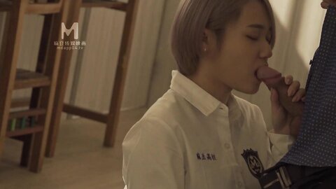 MDHS-0006新老师的性爱实作课-韩棠