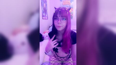 Bunnygirl Ella 2021 08 30 2201622930
