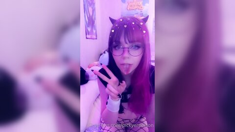 Bunnygirl Ella 2021 08 30 2201622930