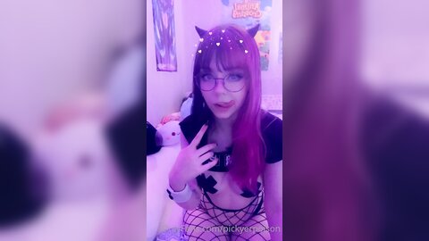 Bunnygirl Ella 2021 08 30 2201622930