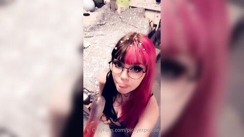 Bunnygirl Ella 2021 08 31 2208463600