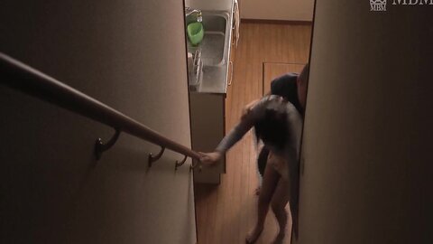 M815G01 Fiftysthing Mature Woman With A Strong Libido I Cant Be Satisfied With Sex With My Husband And Masturbate In The Kitchen And Fall Into Eros