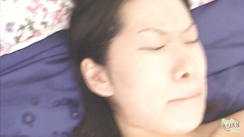 Asian Cutie Indulges Her Man With Hairy Sy And He Jacks Off Over Her Face