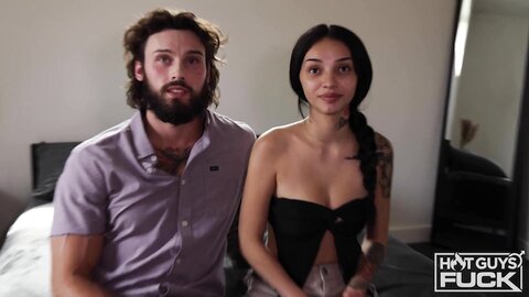 Hot Guys Fuck – Emiko Wren
