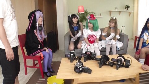 ZUKO-086 [Uncensored] Creampie Orgy With Cosplayers After An Event 2