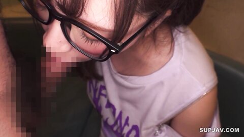 4600145 [Famous]****zynxzjo* Calling up a real underground idol and impregnating her Dangerous Day Nakadashi Barefaced covert private filming. *Little left.