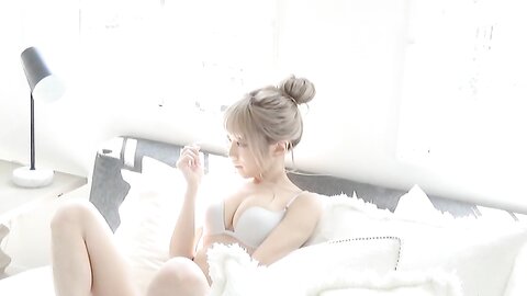 [Young Champion] 2019 No.15 柏木由紀 SUPER☆GiRLS 山吹りょう 小室さやか ひなた 竹内花 佐藤望美 付録DVD (5)