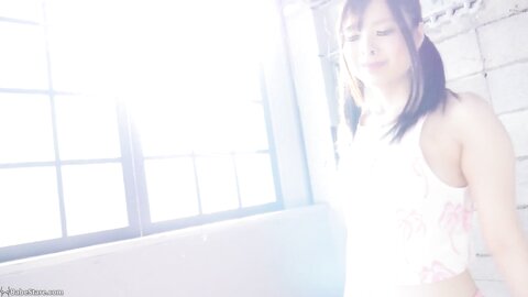 Asian Girl Plays With Herself In This Solo Video