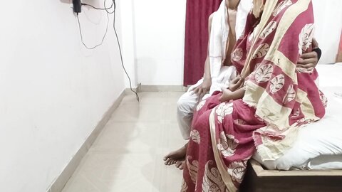 Pakhandi Baba Seducing Innocent Mirred Girl