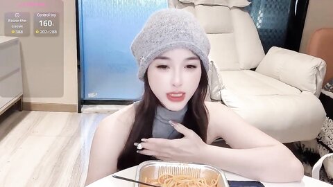 ❤️√ St 676【美颜御姐Neyllar化身喷水女神 潮喷淫水直冲天花板】掰开小穴怼镜头特写阴蒂阴唇