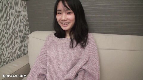 4598677 Exclusive50% off!990pts until the 28th! ****zynxzjo* !　First time shooting* 20 year old perverted gakusei, match with a wanton pussy, shagged and deep-throated by a big dick, "I`m cumming!!!!" Cramps!