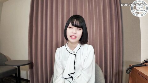4601695 Exclusif★Face up★Amateur venu faire des choses échi-chi ! ****zynxzjo* Cas #66 Ami (20) est une JD soignée et ordonnée, mais elle rend sa bite collante de bave avec sa fellation de gorge de poussin.