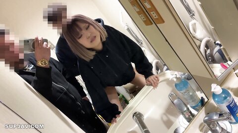 4606055 Exclusif50% OFF ![Complete amateur]****zynxzjo* Un ancien mannequin de 20 ans est baisé en direct. Elle est dans un état d`abandon à cause du cunnilingus persistant qui ne s`arrête pas, peu importe le