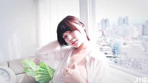 [JVID] Ruru茹茹 - 【H級豪巨乳】寄宿家中的前同事－茹茹，一早醒來就衣衫不整！豪乳在眼前晃的我頭好暈啊～～～