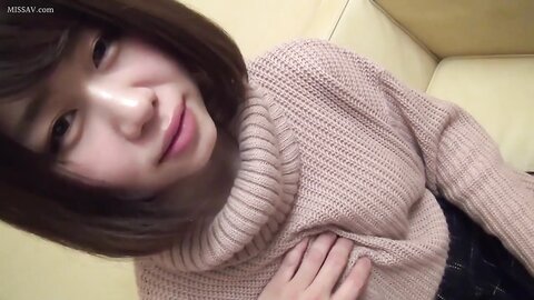 783770 初撮り♥完全顔出し♥色白Ｅカップ美巨乳♥アイドル並みに可愛い美少女18歳が卒業記念に生中出しセックス♥10代の超敏感ボディがピンクの膣口から