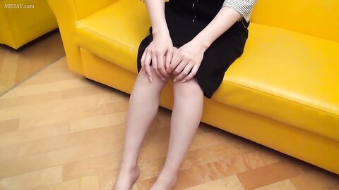 838854 色白Ｅカップ美巨乳♥アイドル級に可愛い美少女ＪＤ18歳がセクシーメイドコス＆隠語調教でドMに覚醒♥羞じらいながらもピンクの美マンから本気汁垂