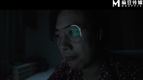 ❣️推荐❣️麻豆传媒系列连续剧【新婚妻子与菜老板】上下集2部 苏畅，李蓉蓉主演