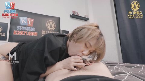 Han Tang  Big Dick Injects Horny Pussy