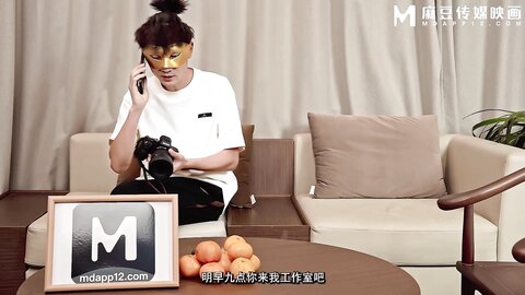 MSD-201清纯女高中生成年即出道