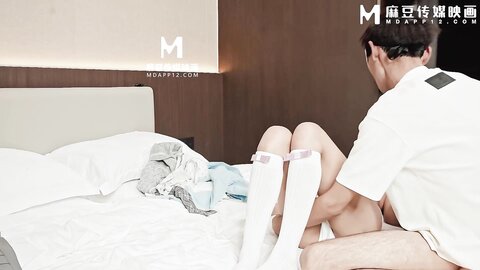 MSD-201清纯女高中生成年即出道
