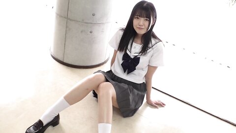 MUDR-298 Cute Double Teeth And Kimi In School Uniform. Innocent 164cm Pie Pan Slender Beautiful Girl AV...