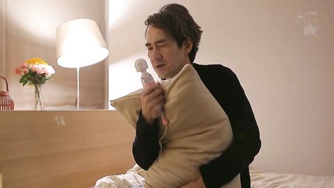 Eimi Fukada  A Strange Woman Carried By Amnesia