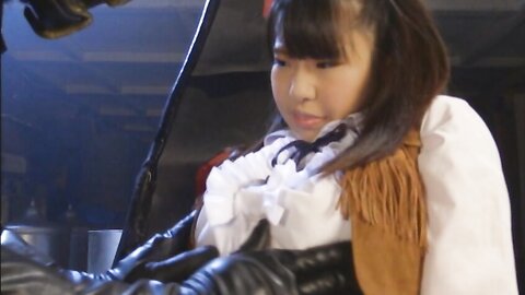 GIRO-83 Heroine’s Panties Peeking, Part 1