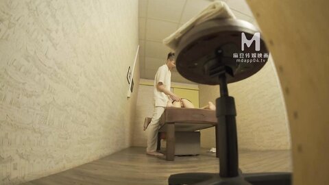 Mo Xici  Fornication Shiatsu Center