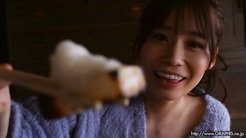 Graphis 2024-01-01 Limited Edition – Nana Miho 未歩なな New Year Special 2024