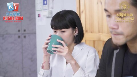 Yue Kelan  Overtime Benefits With Double Salary And Huge Dick