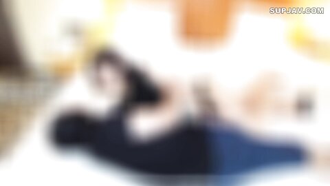 4616933 She is a simple woman who only talks about work at work and has no one she enjoys being with. The first time I saw her, she revealed her true nature by asking me to let her out inside me.