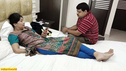 Indian Hot Couple Sex Beautiful Wife Vs Aged Band