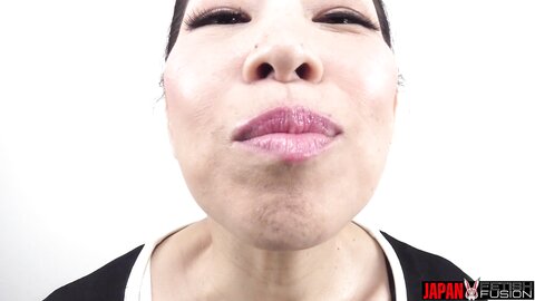 Japan Ff  Indulge In A Virtual Kiss With Milf Reika Ono