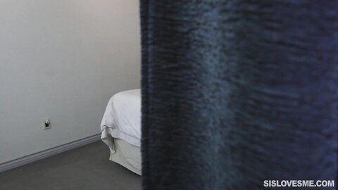 Riley Mae Cyber Squirting