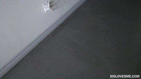 Riley Mae Cyber Squirting