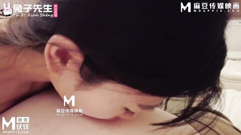 兔子先生TZ-184樱花妹性爱实录EP29特殊按摩服务