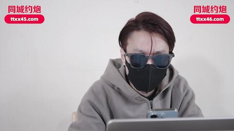爱豆传媒IDG5571年会女主持人长腿细腰骚穴紧