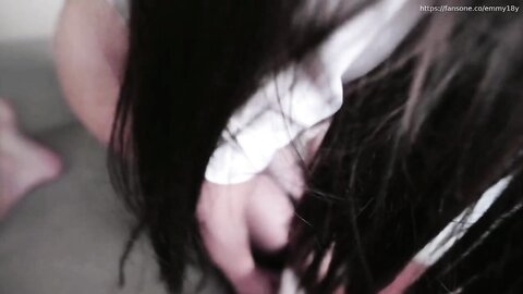 雪白巨乳家庭教师 被玩弄到留出白浆